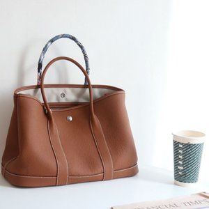 99% NEW GARDEN PARTY 36, GOLD LEATHER, PICS UPDATED!